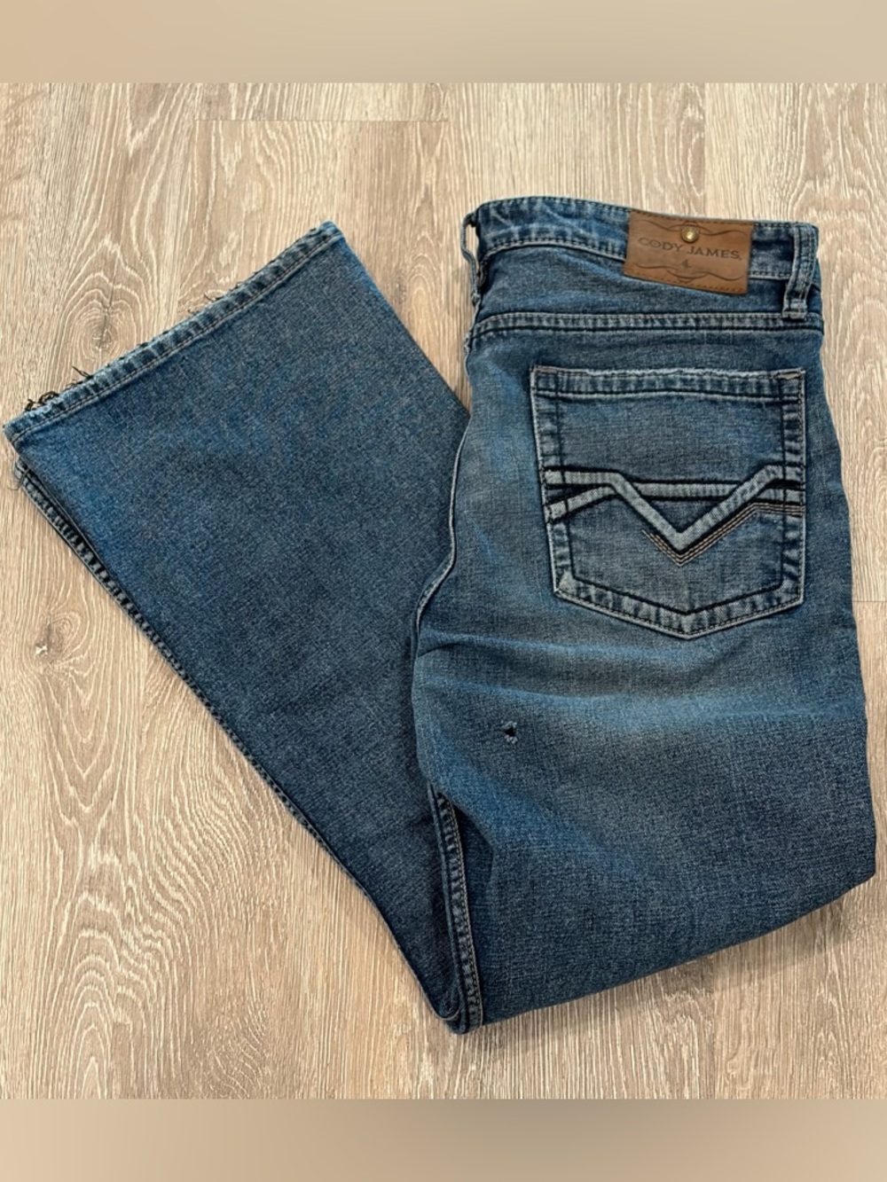 Cody James Bootcut Jeans Mens 34x30 Blue Denim Distressed Raw Hem Western Cowboy